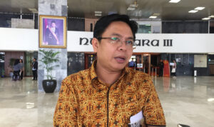 479706-burhanudin-muhtadi